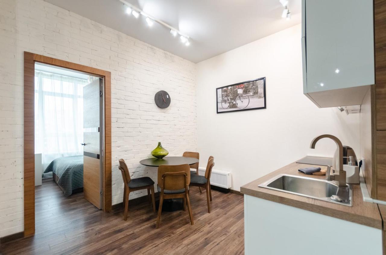 Petrovdom Apartaments 8-188 In Rc Central Park, 7 John Mccain Street Kiev Exterior foto
